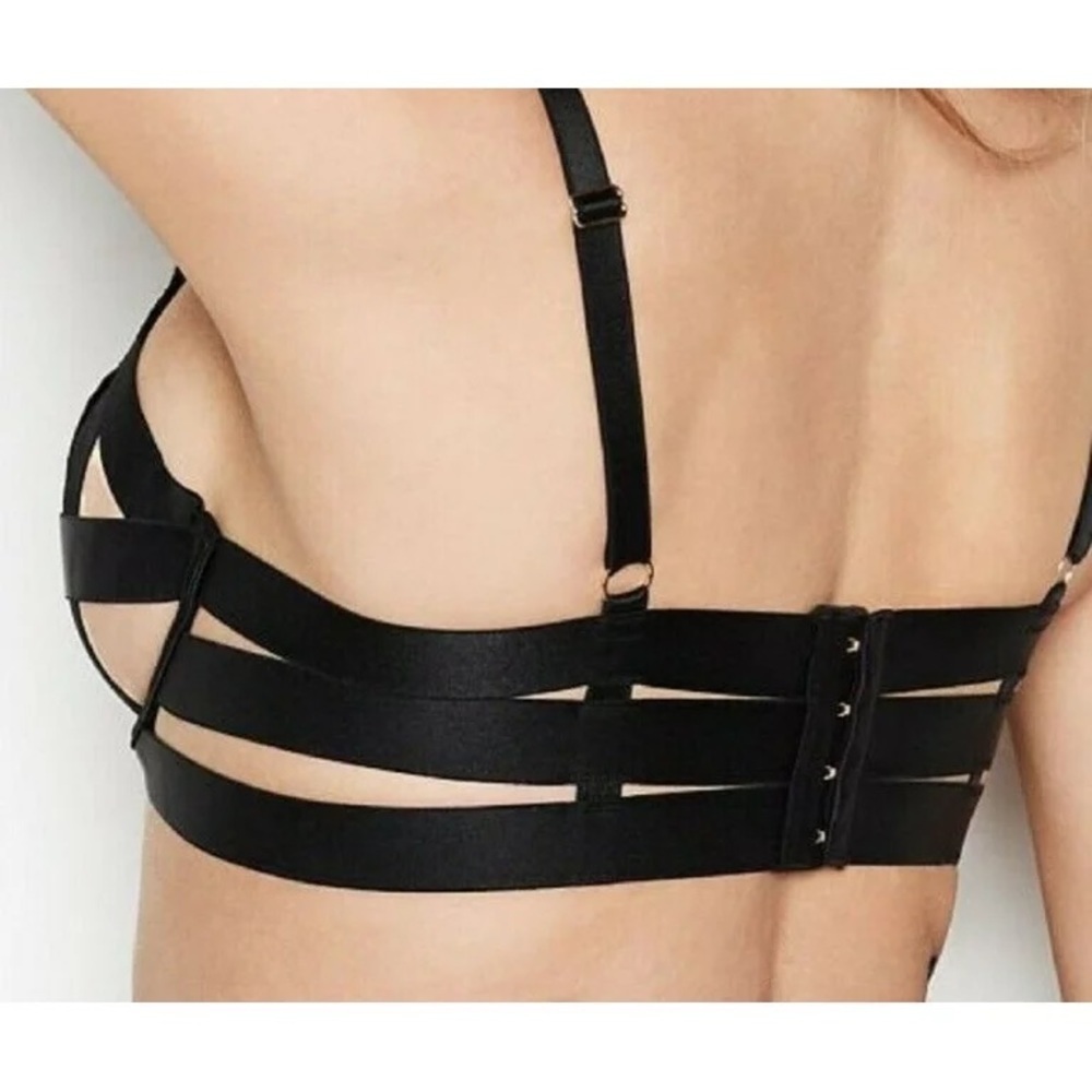 NWT Victorias Secret Strappy Balconette Bra - Picture 2 of 7